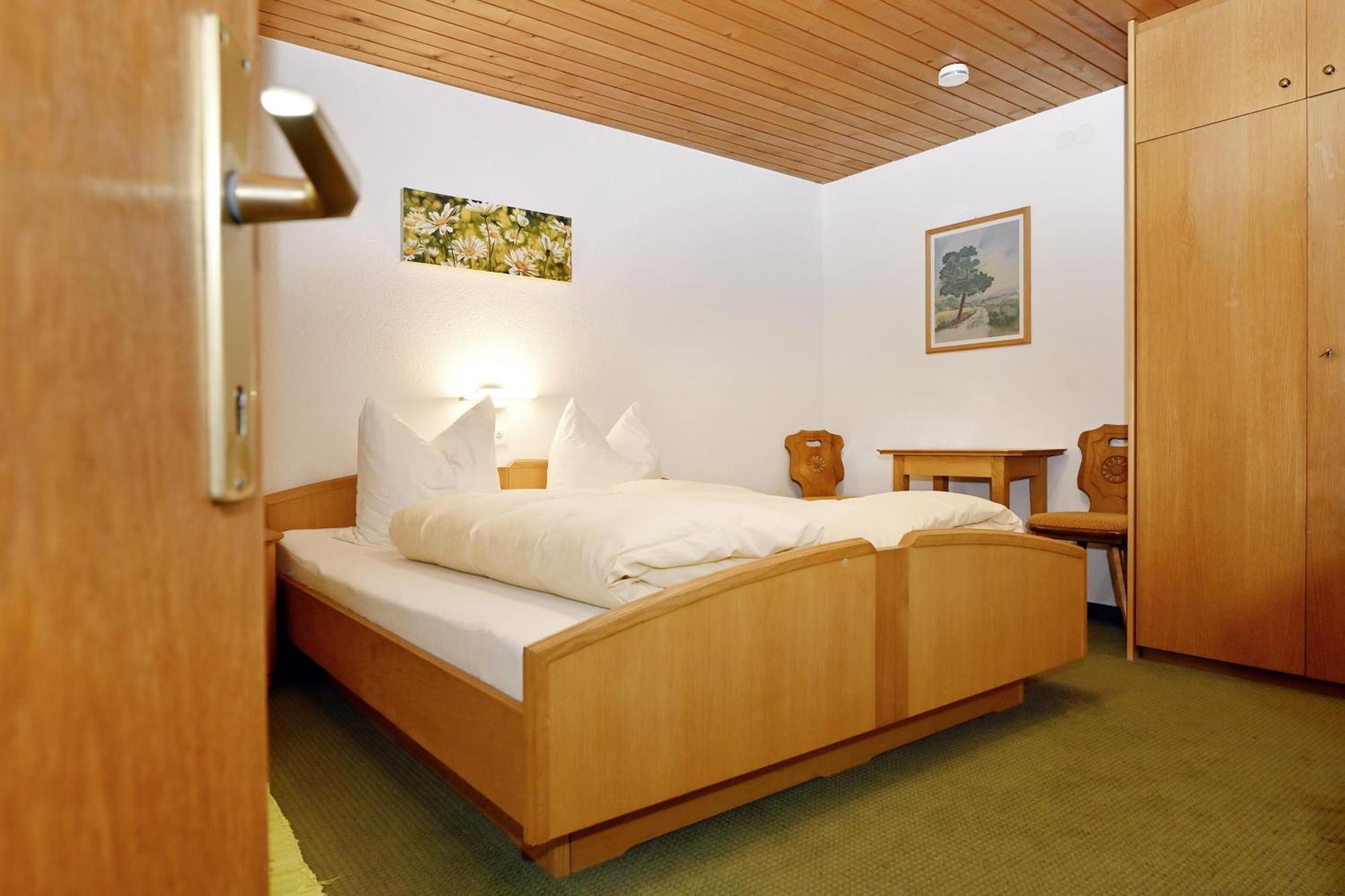 Gaestehaus Rundblick Schruns Bagian luar foto