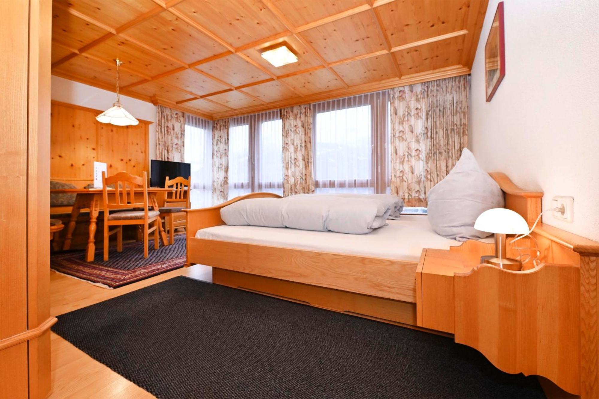 Gaestehaus Rundblick Schruns Bagian luar foto